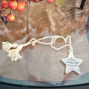 Longaberger Vintage 2001 Pewter
Inaugural Star Tie On Tassel Ribbon